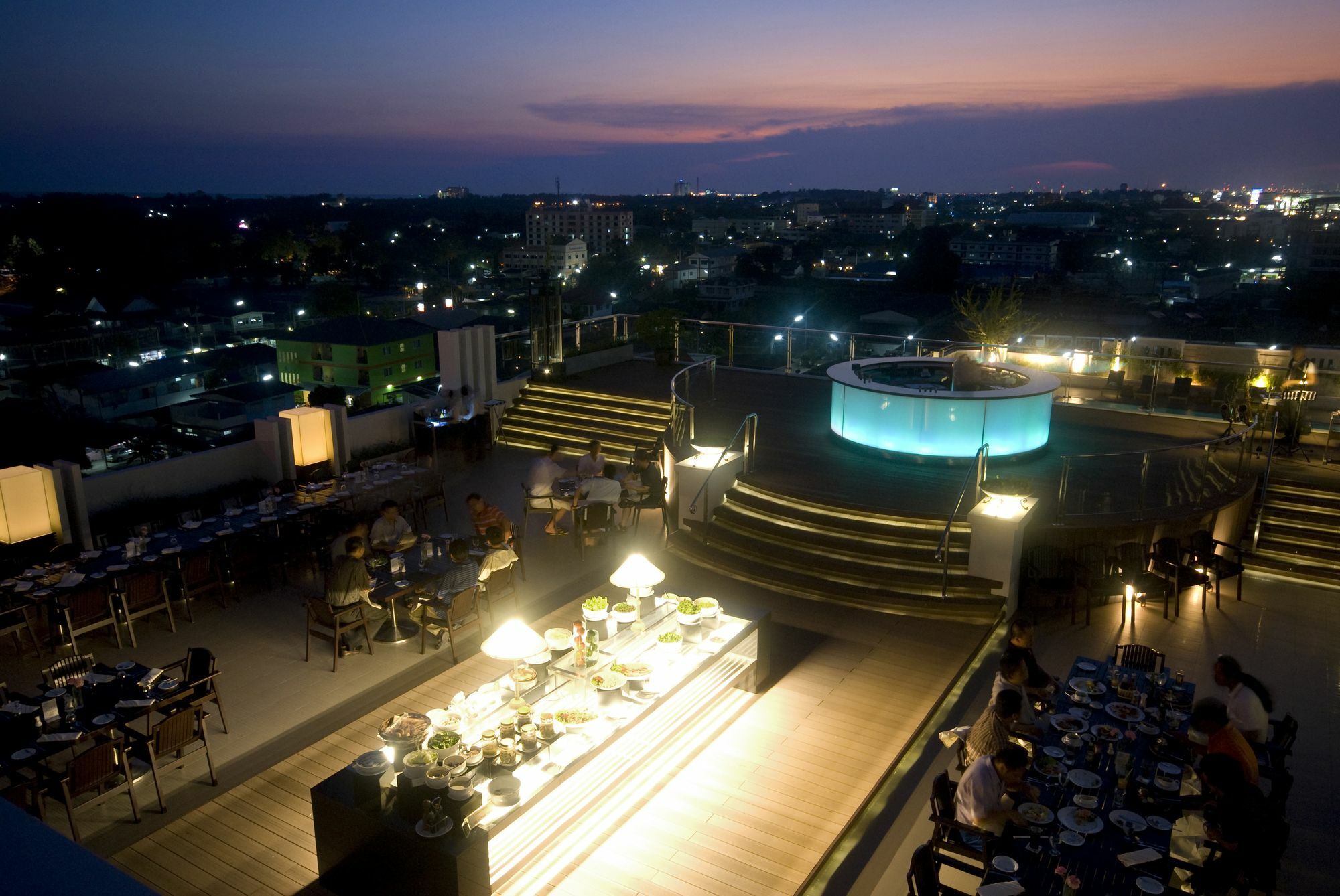 Kameo Grand Hotel & Serviced Apartment, ראיונג מראה חיצוני תמונה